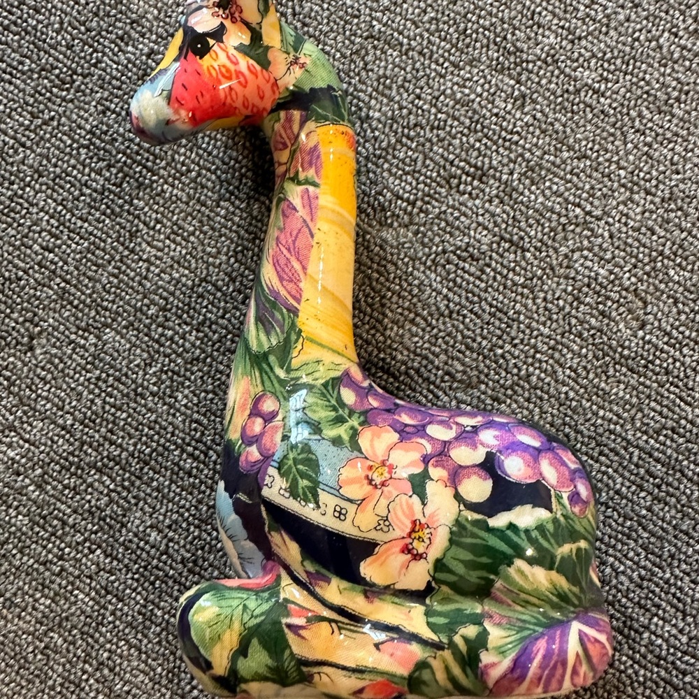 VTG Decoupage 7" Sitting Giraffe Figurine